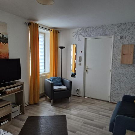 1 Rue Des Romains Studio Meuble Clauss Niederbronn-les-Bains Exterior foto